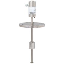 Magnetostrictive level transmitter