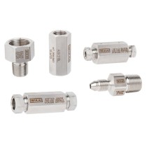 High-pressure connection adapters and couplings